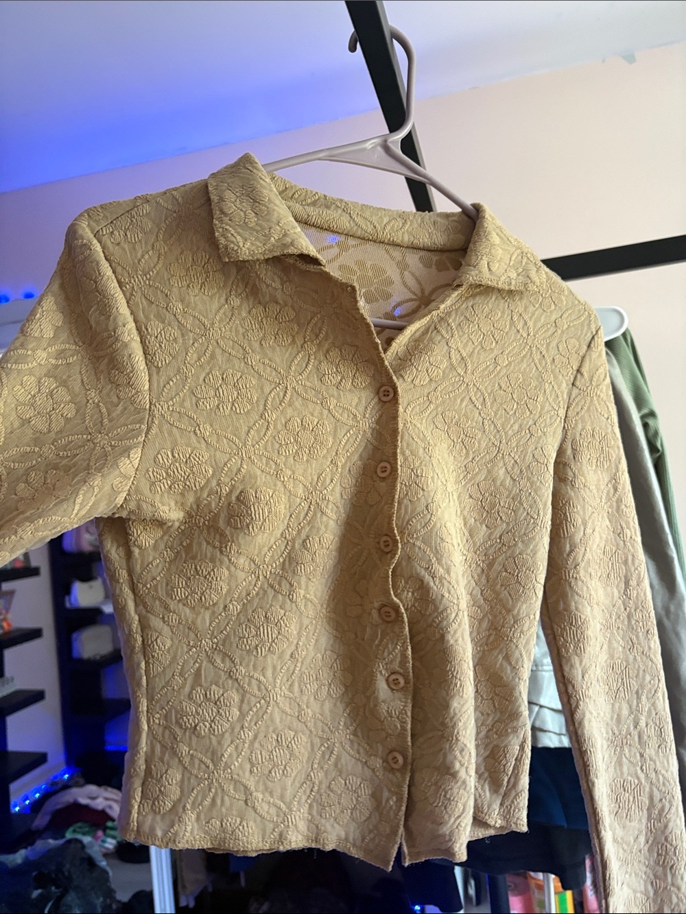 Women's Textured Button-Down Shirt in Light Yellow